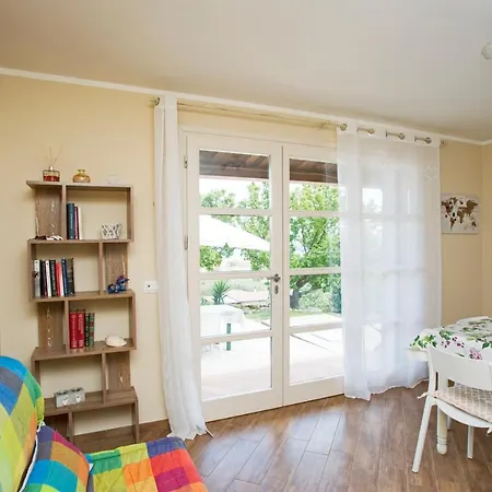 Apartman Bilocale Silvia Con Vista Mare - Goelba